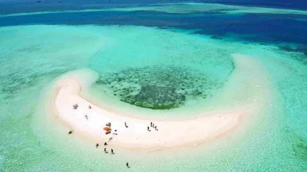 Taka Makasar - Komodo National Park destination