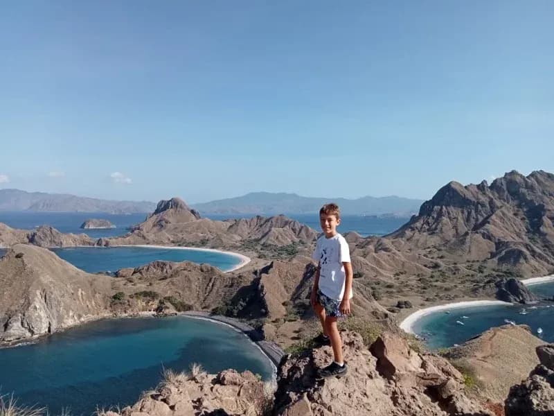 Komodo Boat Trips with Kids: Age Guidelines, Safety & Best Formats