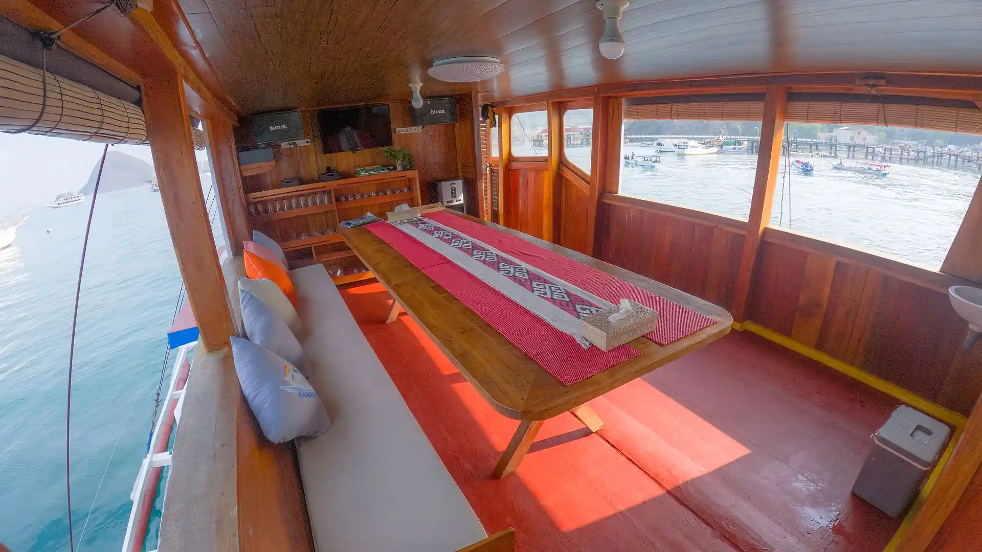 3 Island - Luxury Phinisi Komodo Charter 2026