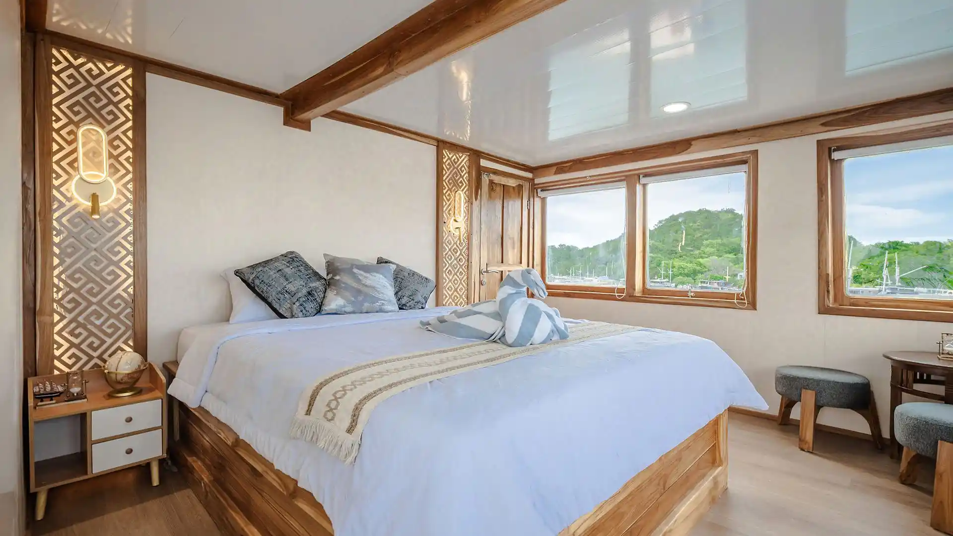 Master Cabin - Image 1