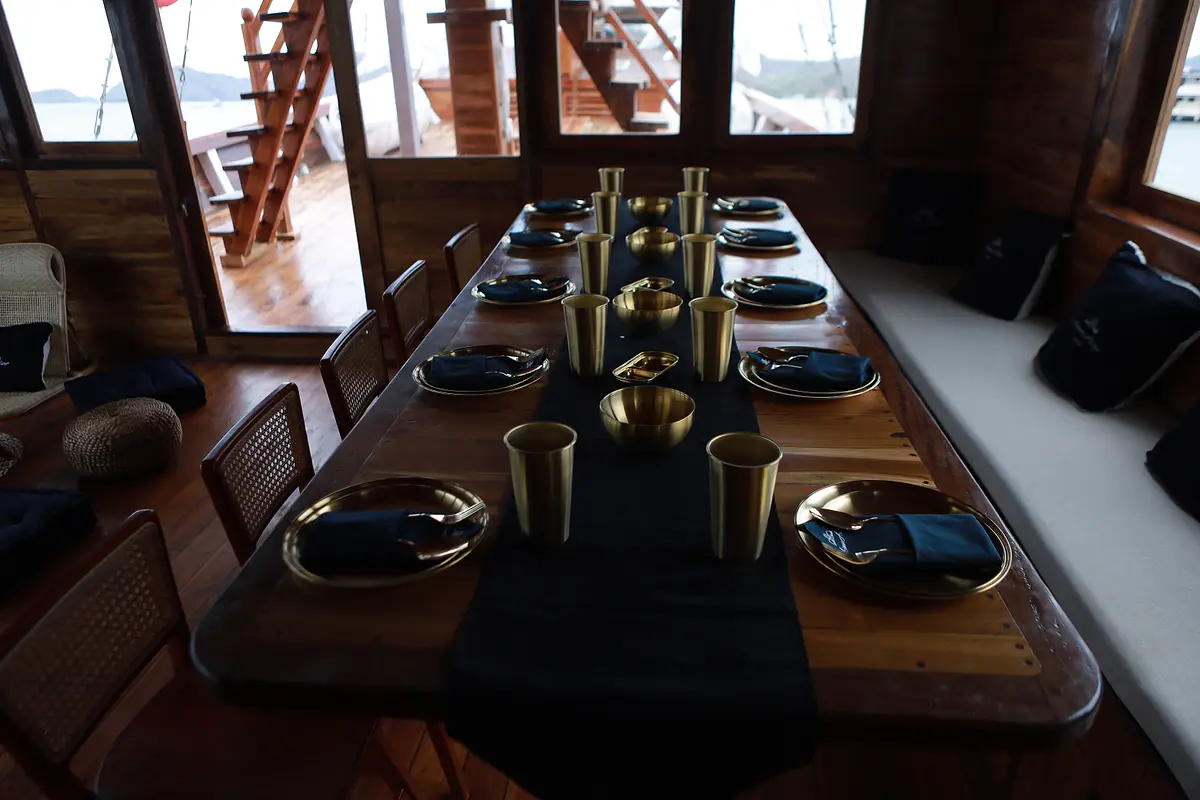 Aimar Phinisi - Luxury Phinisi Komodo Charter 2026