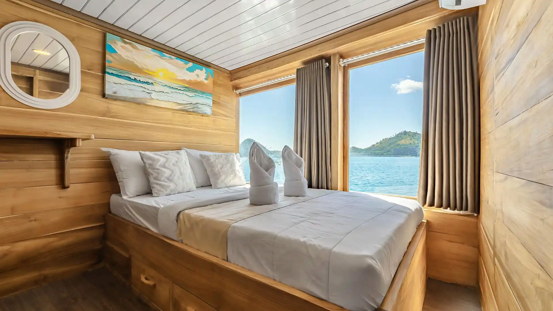 Superior Cabin 2 (Upperdeck) - Image 1