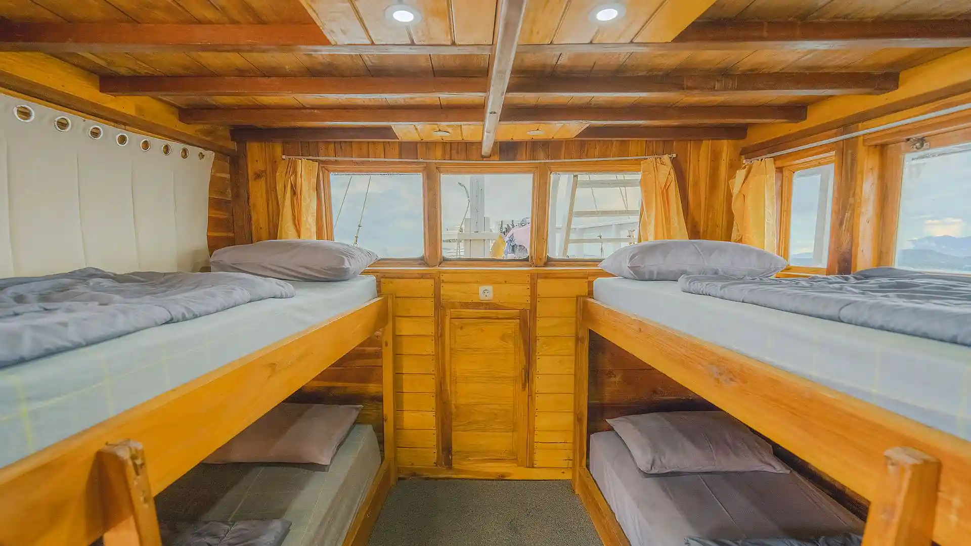 Share Cabin - Image 1