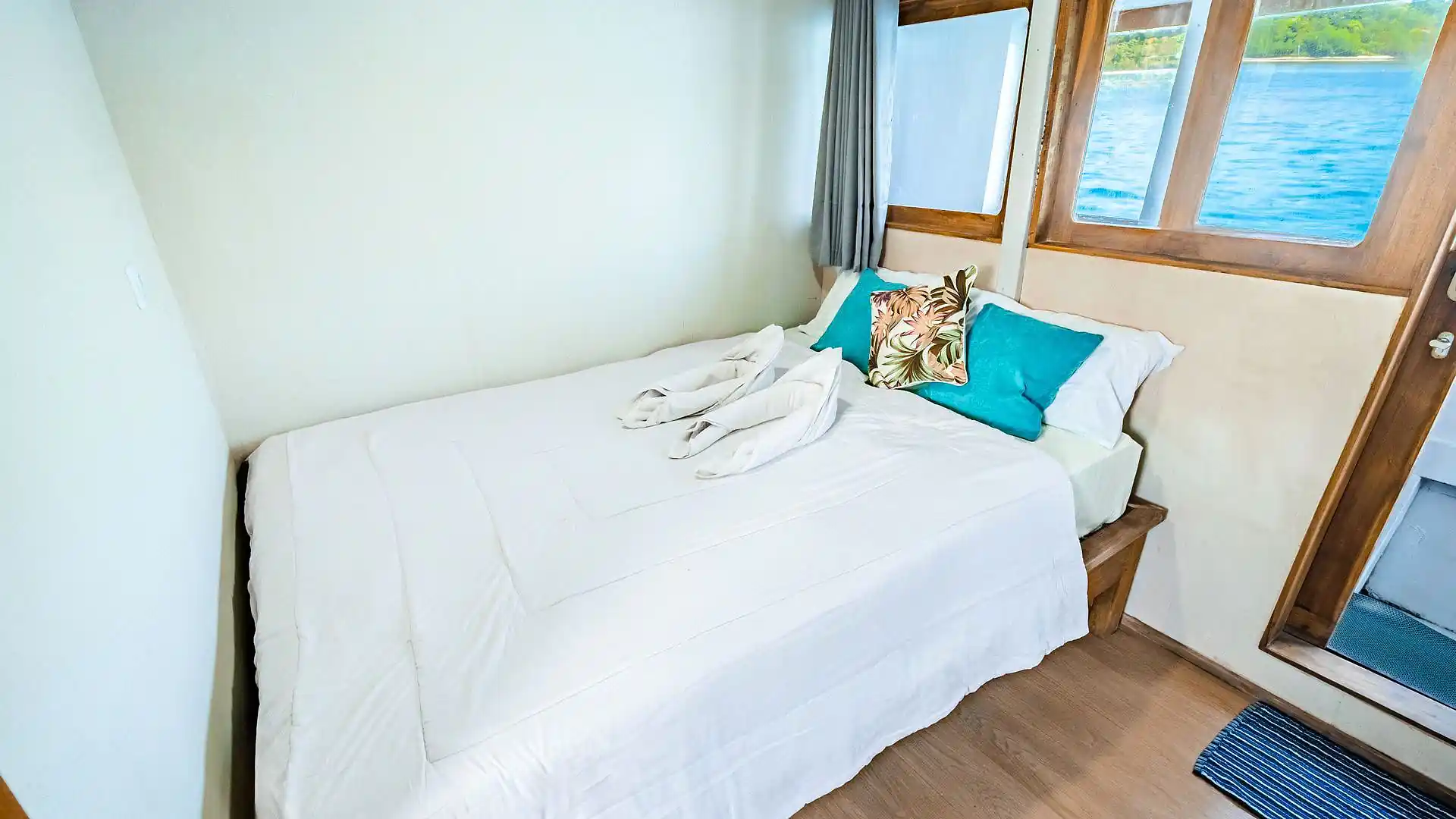 Private Cabin Main Deck 1 - Image 1