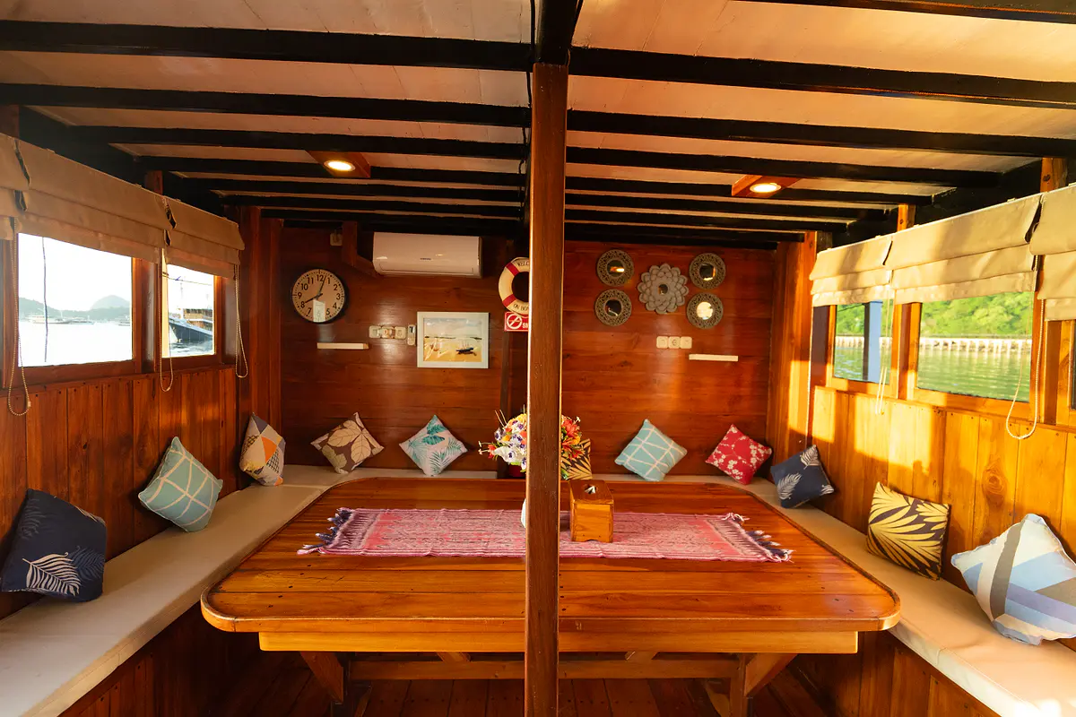 Carnaby Phinisi - Luxury Phinisi Komodo Charter 2026