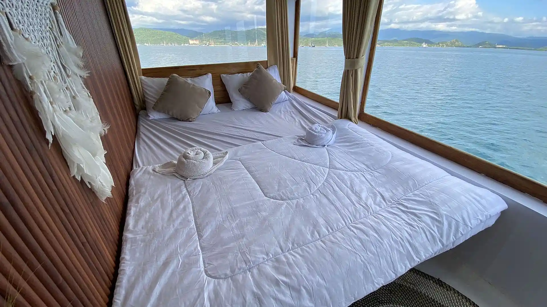 Master Cabin Sea View 1 - Image 1