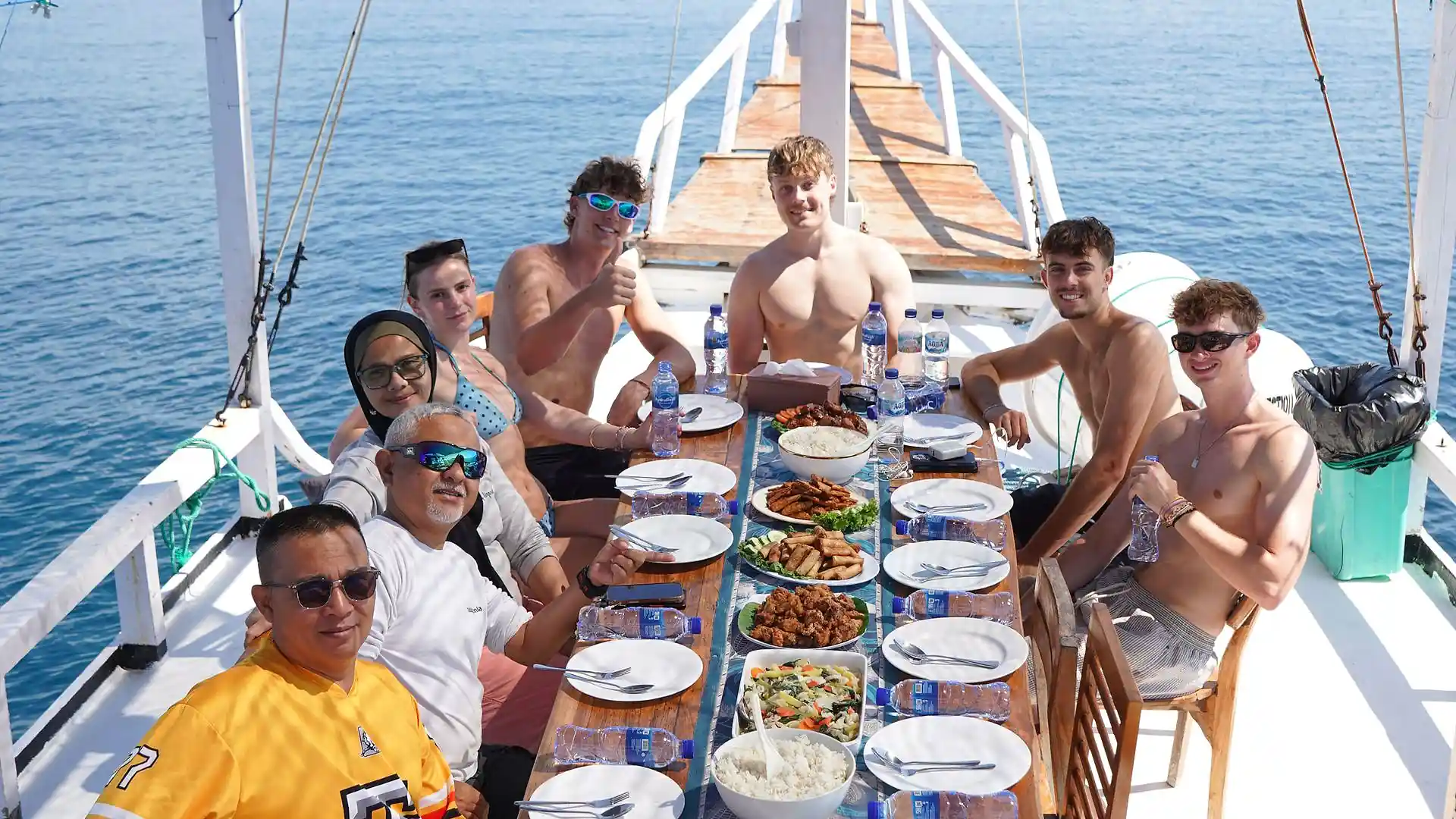 Gajah Putih - Luxury Phinisi Komodo Charter 2026