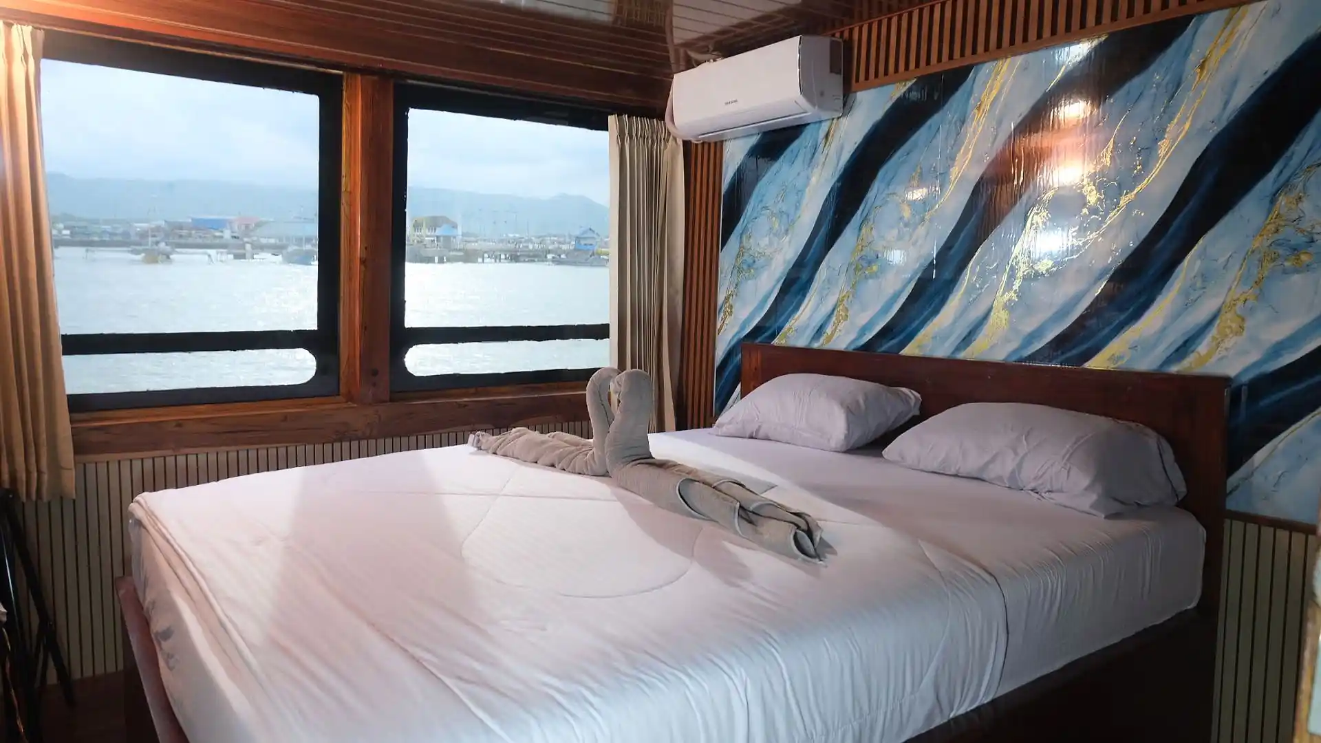 Manta Room - Image 1