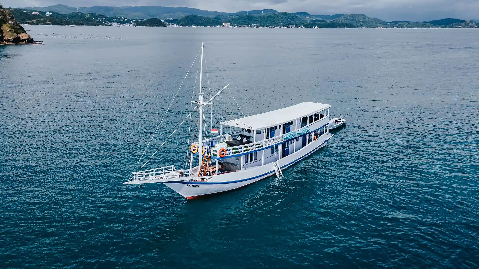 La Dyana - Luxury Phinisi Komodo Charter 2026