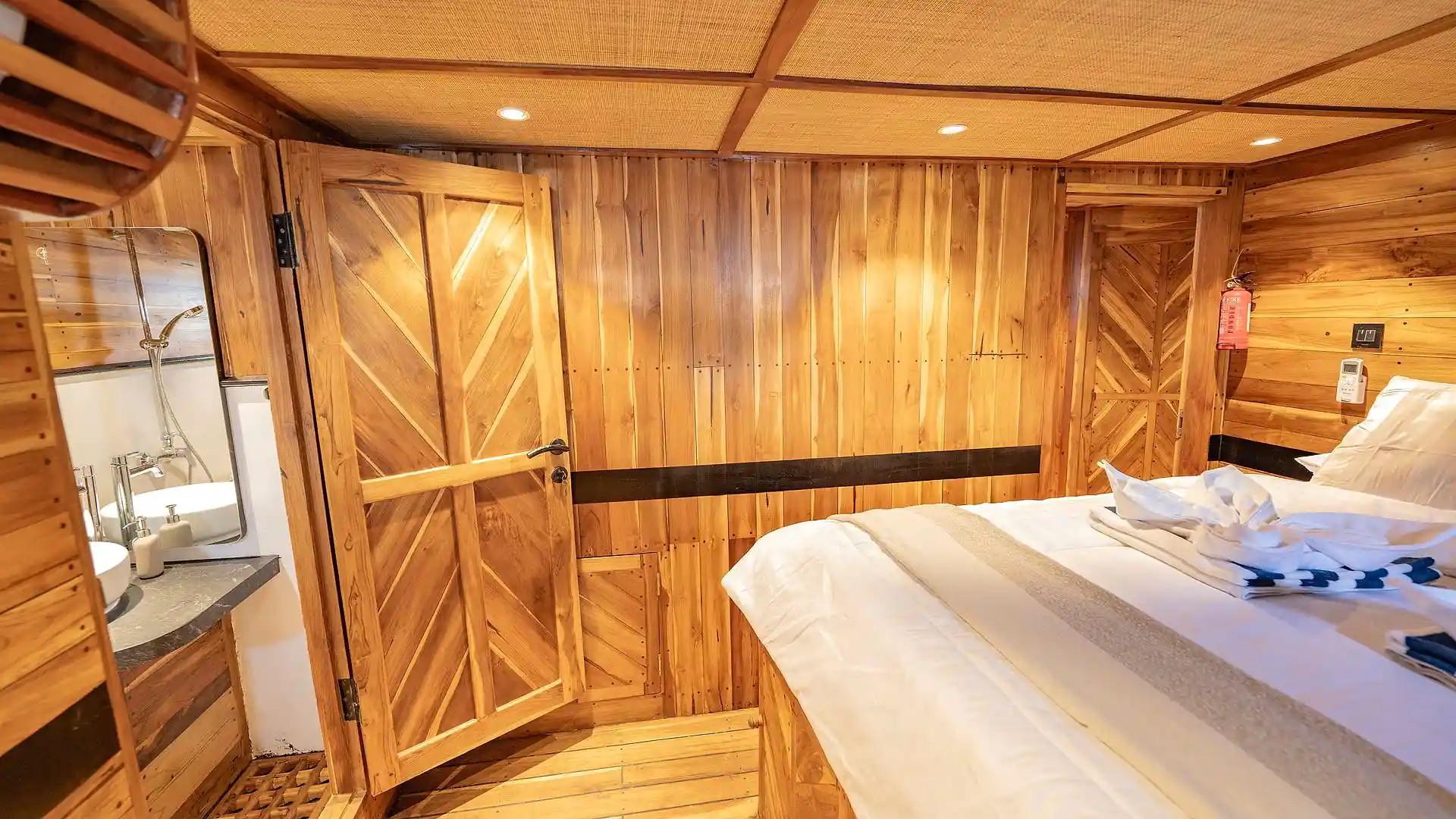 Superior Cabin 1 - Image 1