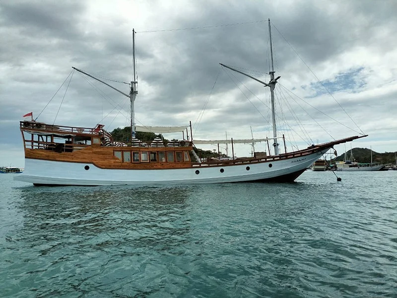 Nara Sea Phinisi - Luxury Phinisi Komodo Charter 2026