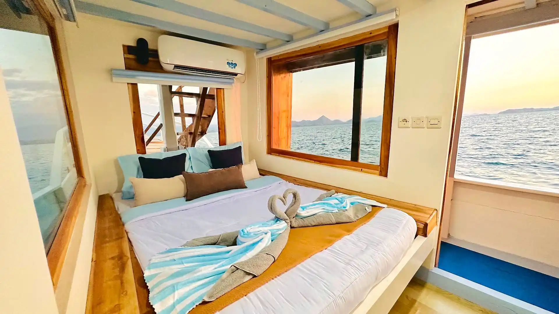 SUITE ROOM - Image 1