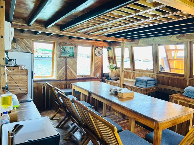 Pasole Phinisi - Luxury Phinisi Komodo Charter 2026