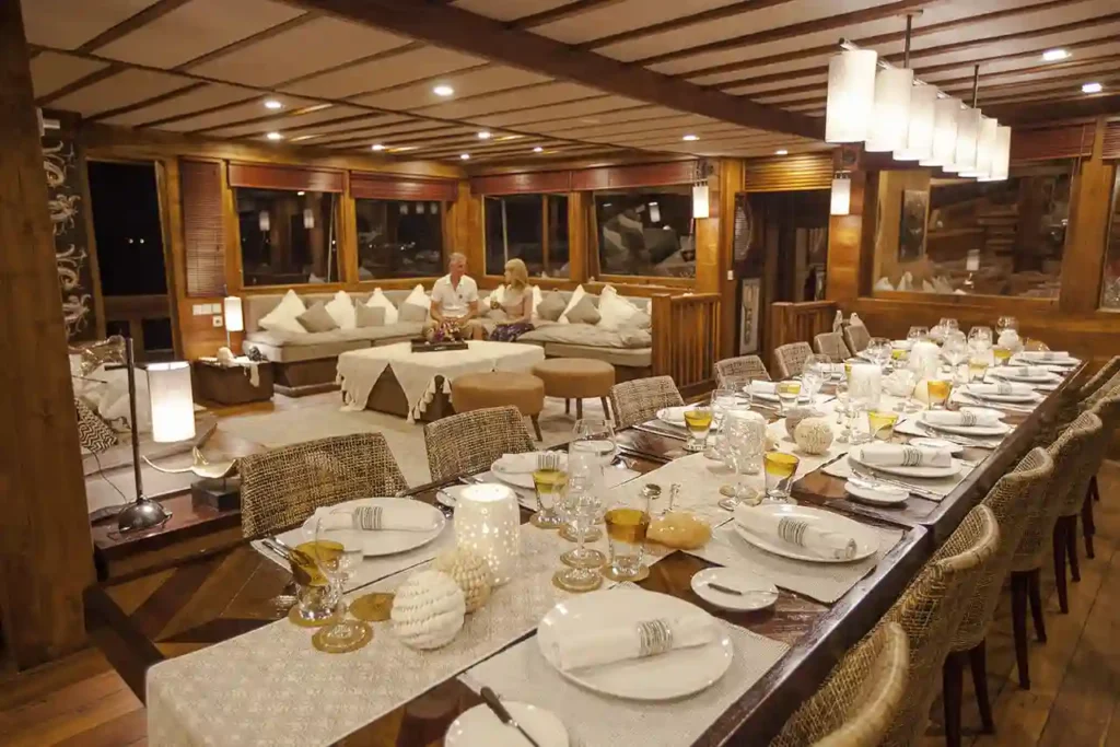 Prana by Atzaro - Luxury Phinisi Komodo Charter 2026