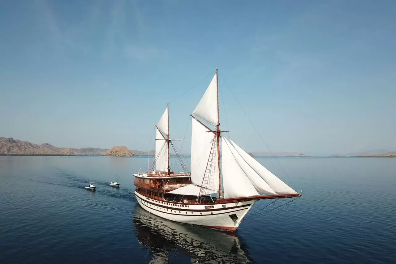 Prana by Atzaro — Gallery View 2, Komodo