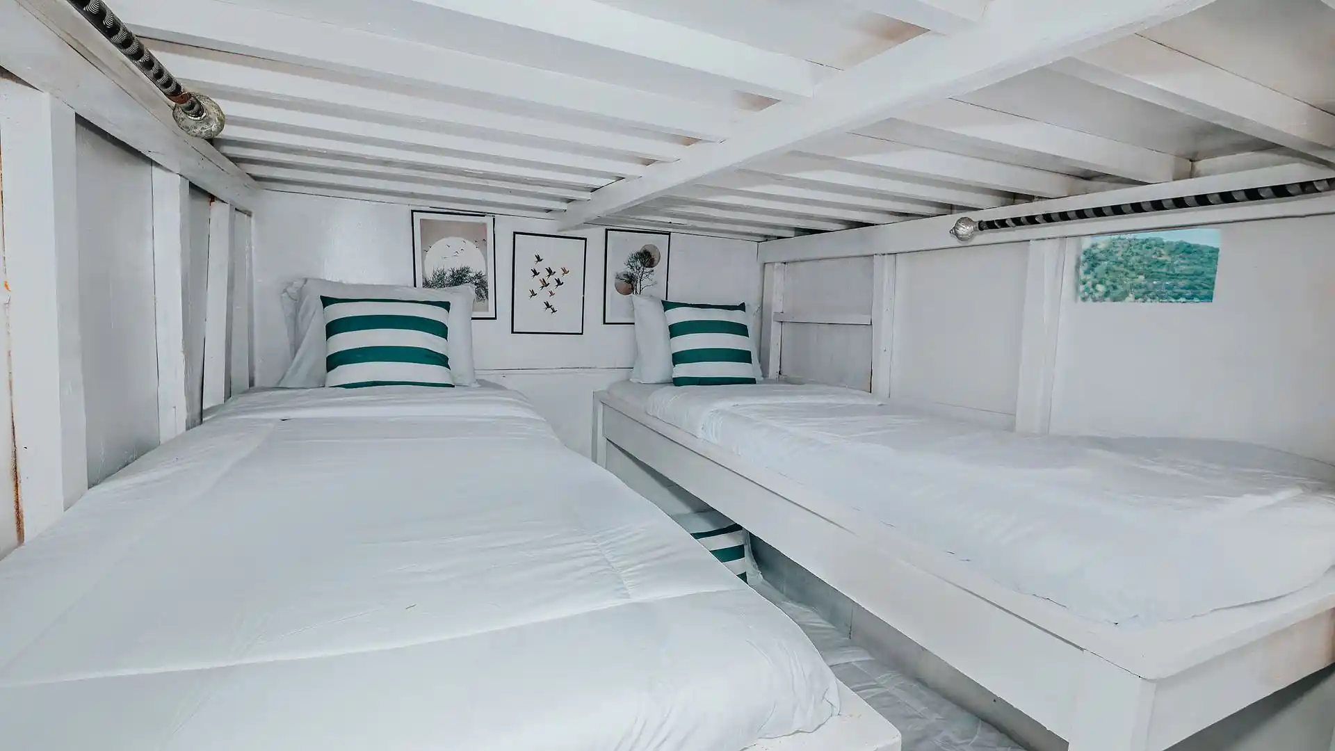 Sharing Cabin 4 - Image 1