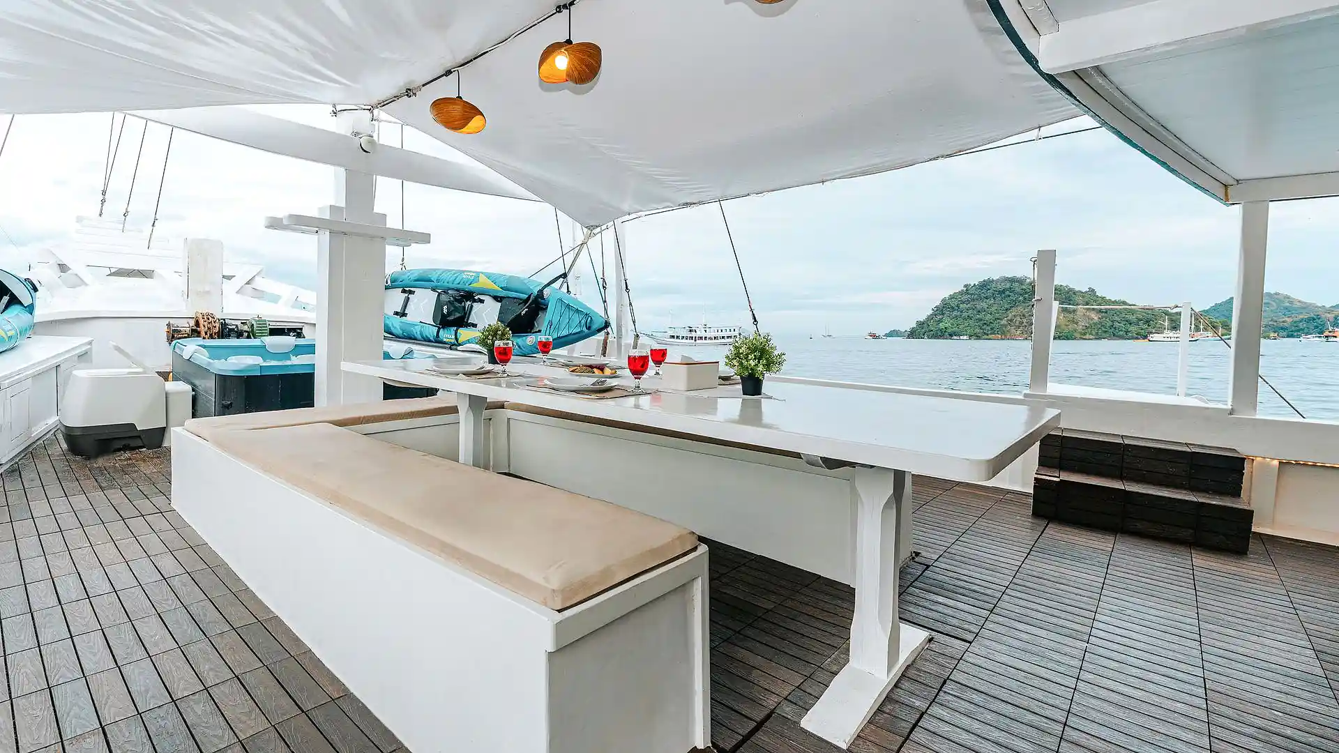 Tara Liveaboard (Waturanda) - Luxury Phinisi Komodo Charter 2026