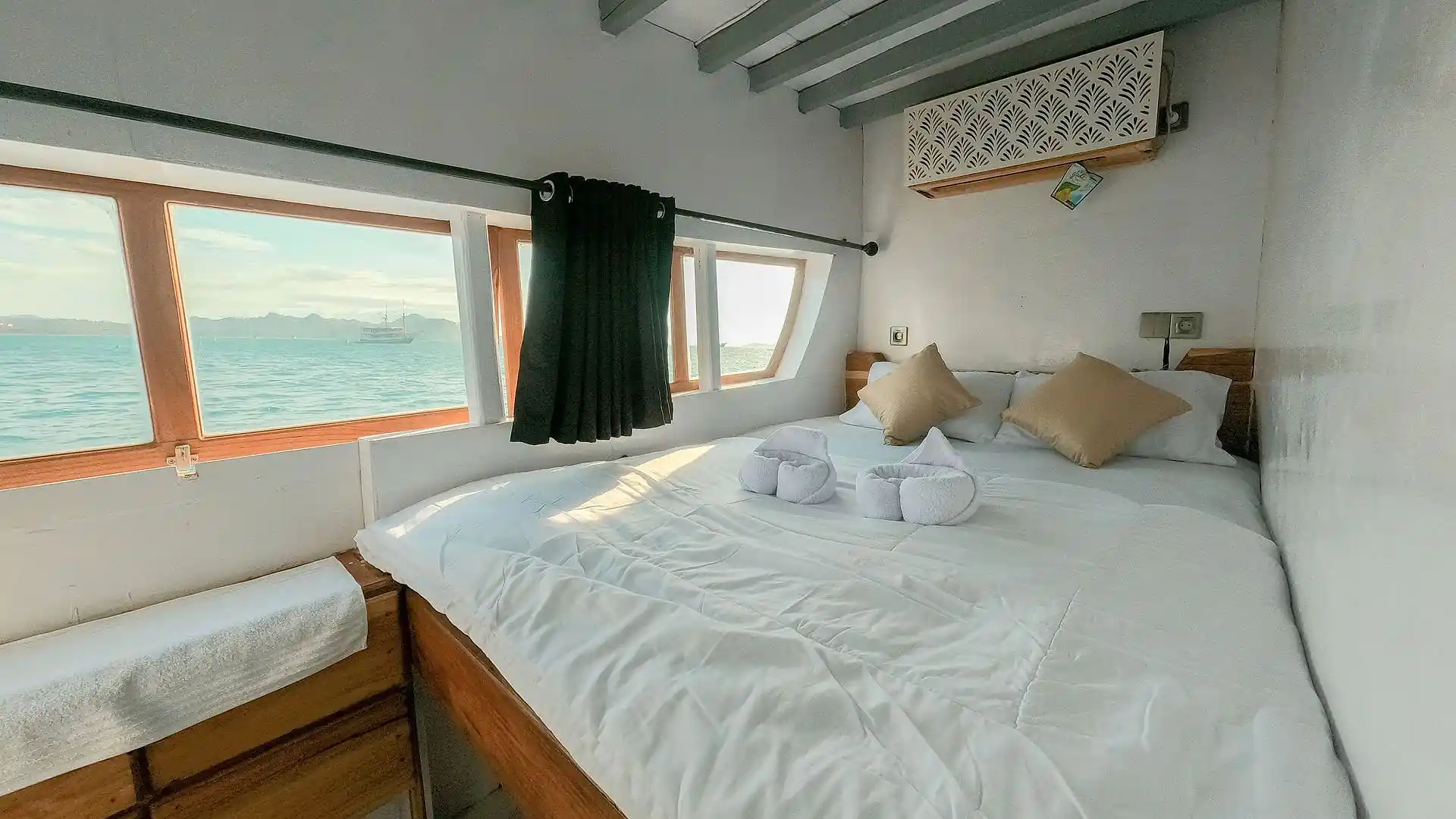 Deluxe Cabin - Image 1